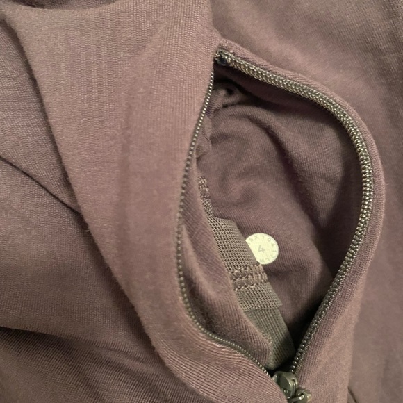 Lululemon sweater - Picture 2 of 5